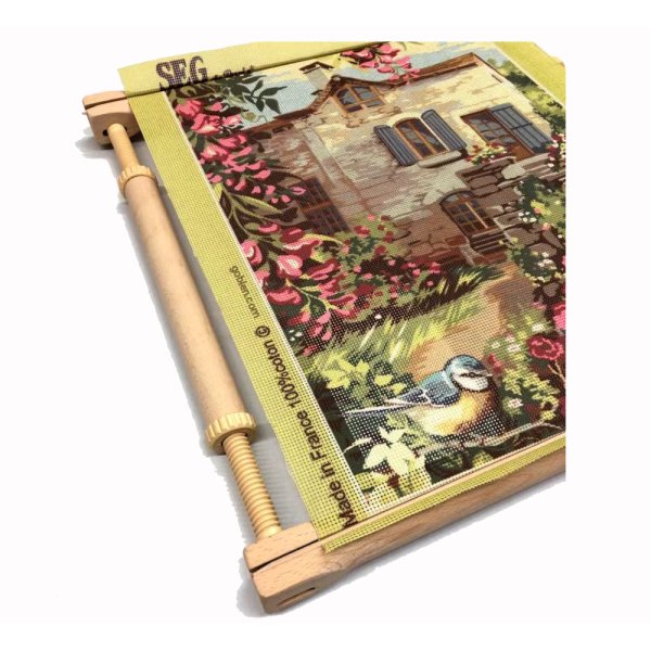 Tapestry frame